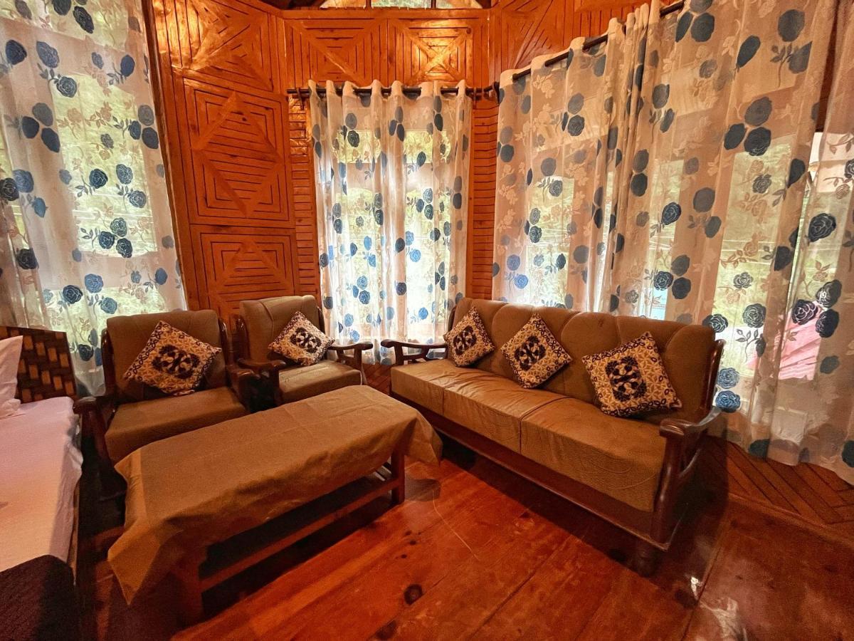 Hotel Anupam By Mid Orchard, קאסול מראה חיצוני תמונה
