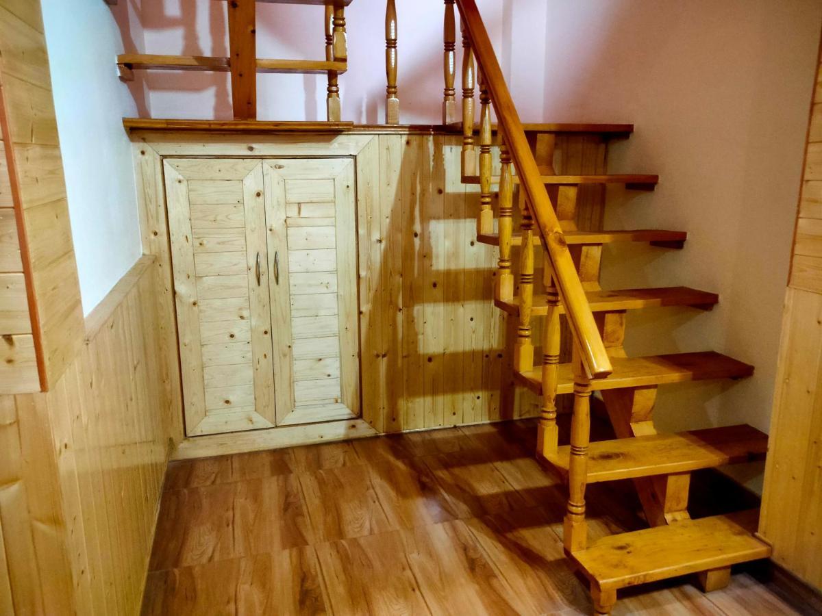 Hotel Anupam By Mid Orchard, קאסול מראה חיצוני תמונה